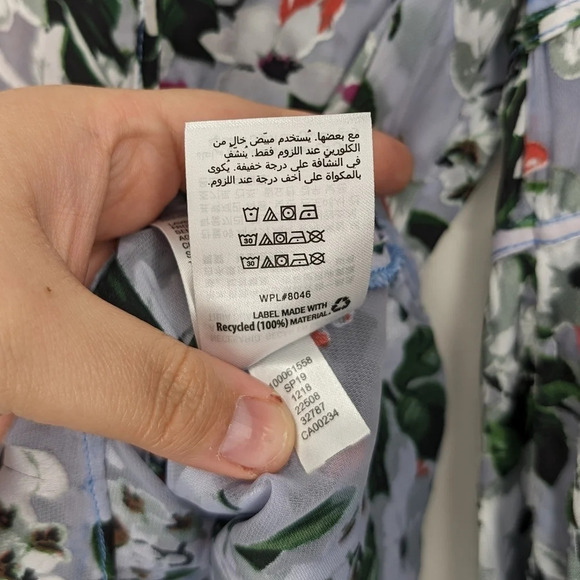 INC International Concepts Tie V  Neck Grey Floral Textured Blouse Women Small - Picture 7 of 11